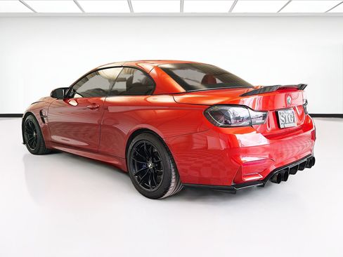 Used 2017 BMW M4 Convertible image 6