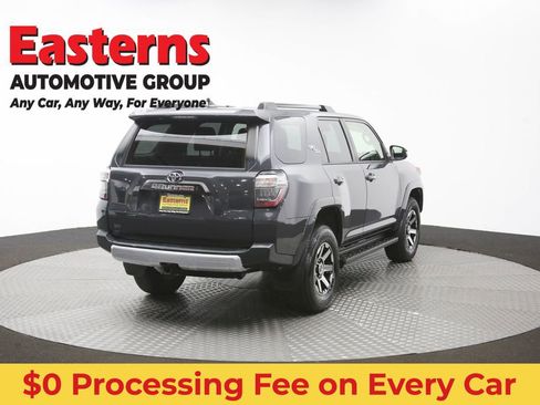 Used 2024 Toyota 4Runner TRD Off-Road Premium AWD/4WD image 40