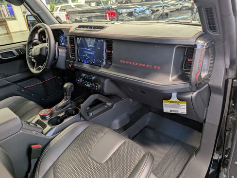 New 2026 Ford Bronco Raptor AWD/4WD image 39