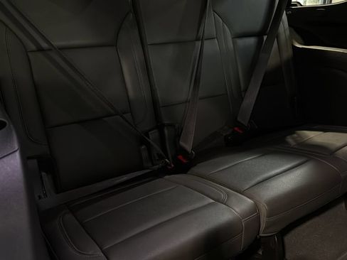 Used 2024 Chevrolet Tahoe LT w/ Luxury Package AWD/4WD image 18