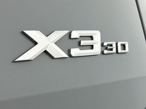 Used 2025 BMW X3 xDrive30i w/ Premium Package AWD/4WD image 9