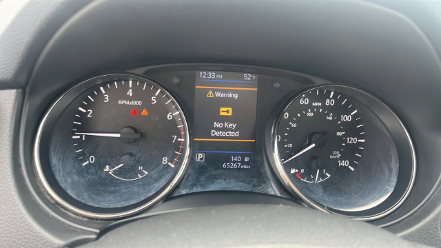 Used 2018 Nissan Rogue SL w/ Premium Package AWD/4WD image 12