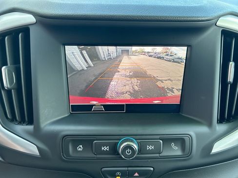 Used 2023 GMC Terrain SLE w/ Driver Convenience Package AWD/4WD image 19