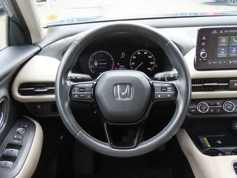 Certified 2024 Honda HR-V EX-L image 18