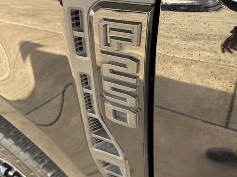 Used 2023 Ford F250 XL w/ STX Appearance Package image 10