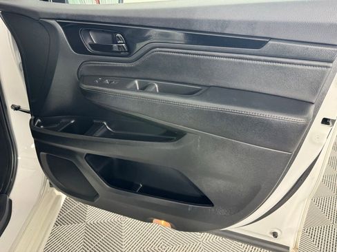 Used 2023 Honda Odyssey Touring image 31