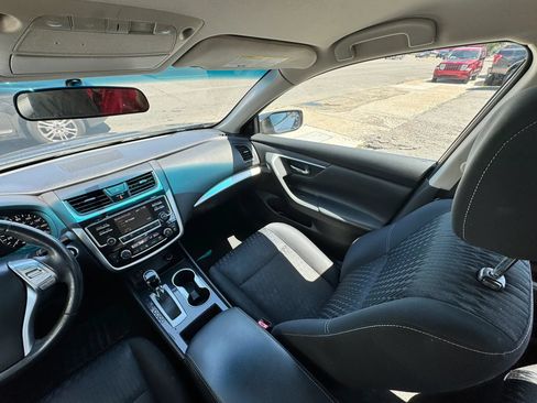 Used 2018 Nissan Altima 2.5 SV FWD image 20