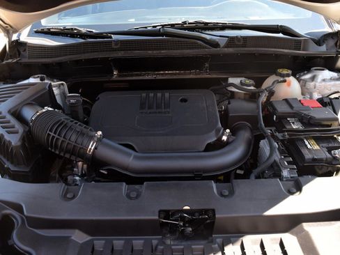 Used 2022 Chevrolet Blazer LT image 32