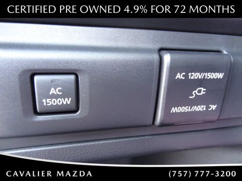 Certified 2025 MAZDA CX-70 Plug-In Hybrid w/ Premium Pkg AWD/4WD image 17