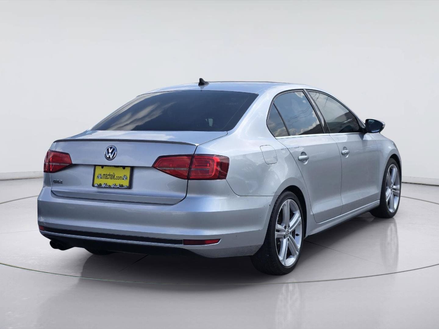 Used 2015 Volkswagen Jetta GLI SE FWD image 8