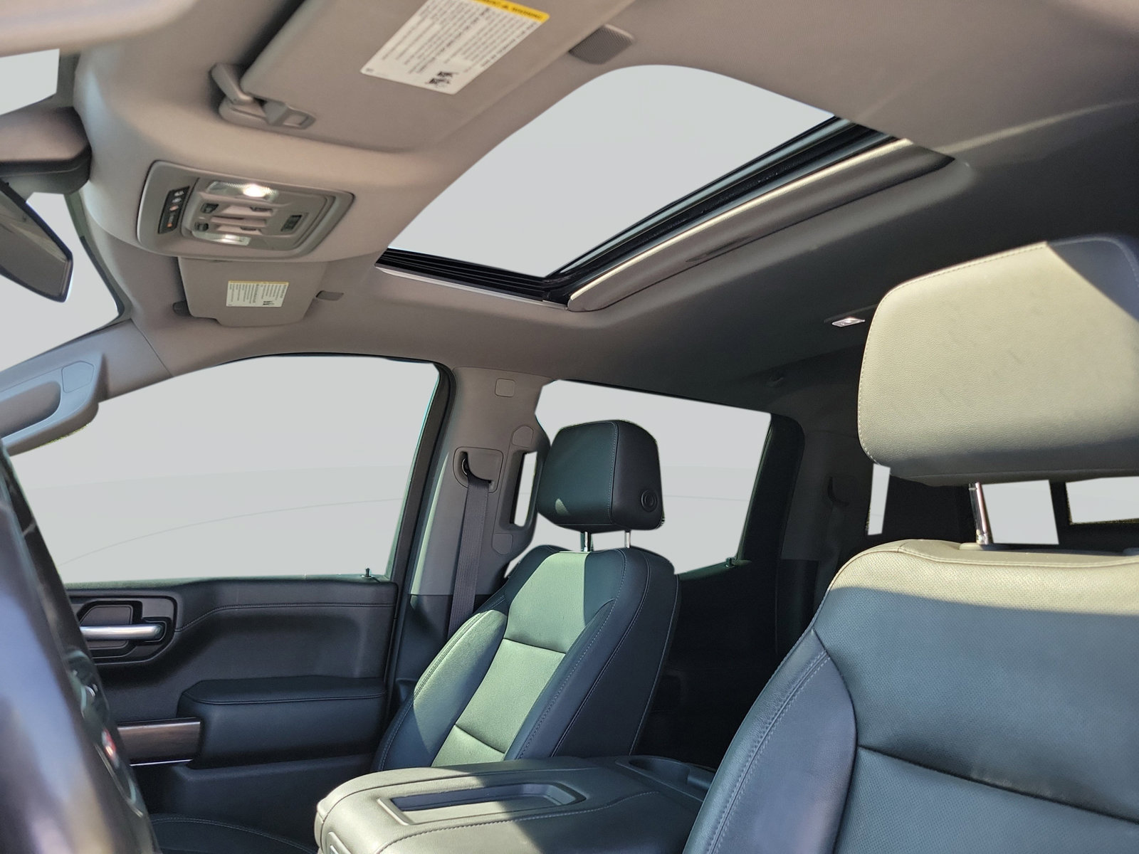Used 2019 GMC Sierra 1500 SLT w/ SLT Premium Plus Package AWD/4WD image 27