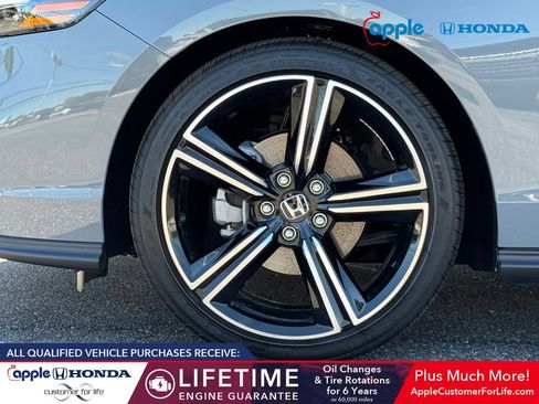 Used 2026 Honda Accord SE image 6