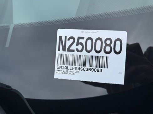 Used 2025 INFINITI QX60 Luxe w/ Vision Package AWD/4WD image 22