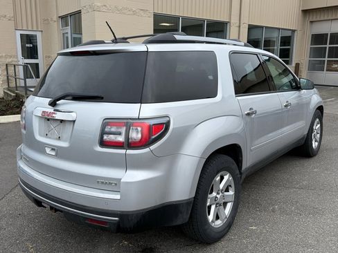 Used 2016 GMC Acadia SLE image 3