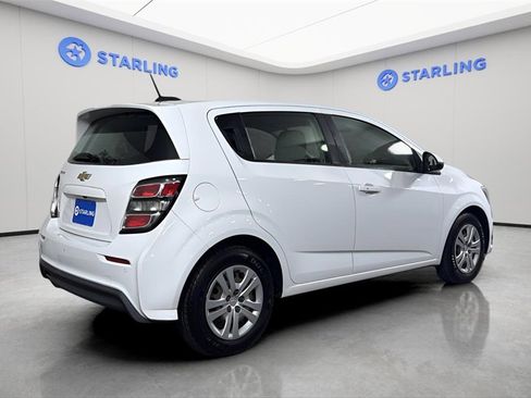 Used 2019 Chevrolet Sonic LT image 9
