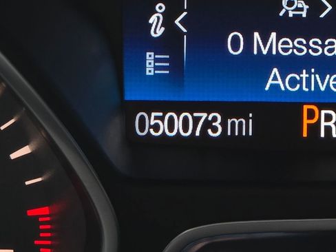 Used 2018 Ford Escape SE w/ SE Sport Appearance Package image 34