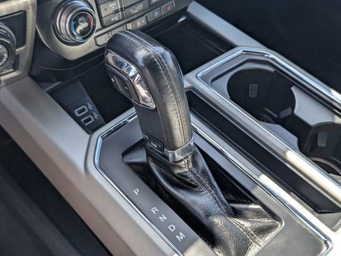 Used 2017 Ford F150 Lariat image 26