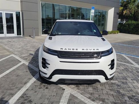 New 2026 Land Rover Range Rover Evoque Dynamic SE image 8