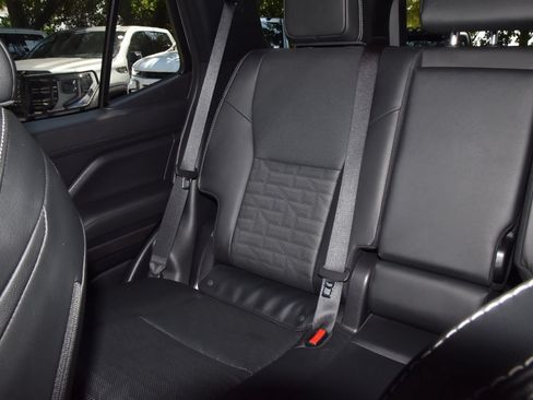 Used 2025 Toyota 4Runner TRD Off-Road Premium w/ Tow Technology Package AWD/4WD image 19