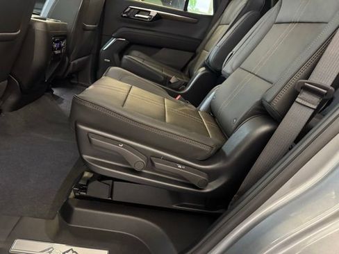 New 2026 Chevrolet Tahoe High Country w/ Sun And Tow Package AWD/4WD image 12