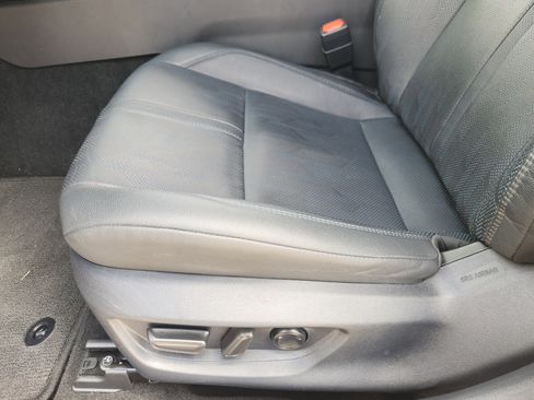 Used 2025 Toyota Camry XSE w/ Premium Plus Package image 18