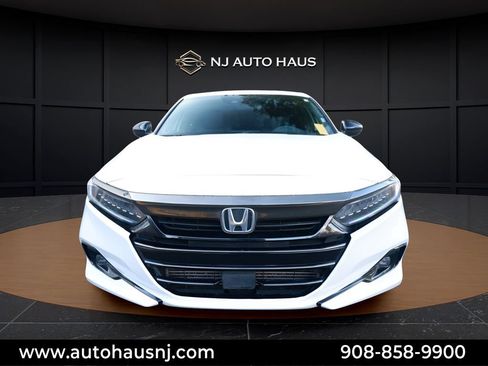 Used 2021 Honda Accord Sport image 3