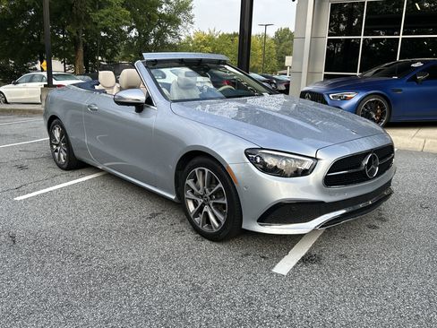 Used 2023 Mercedes-Benz E 450 Cabriolet image 7