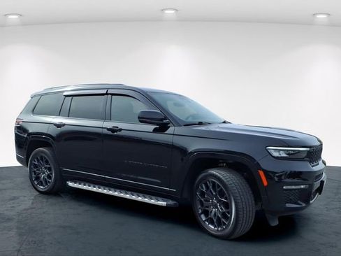 Used 2025 Jeep Grand Cherokee L Summit w/ Obsidian Package image 4