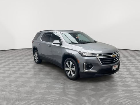 Certified 2023 Chevrolet Traverse LT w/ LT Premium Package image 37