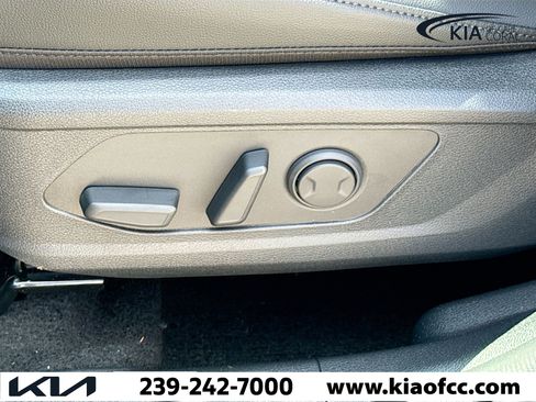 New 2026 Kia Sportage SX FWD image 23