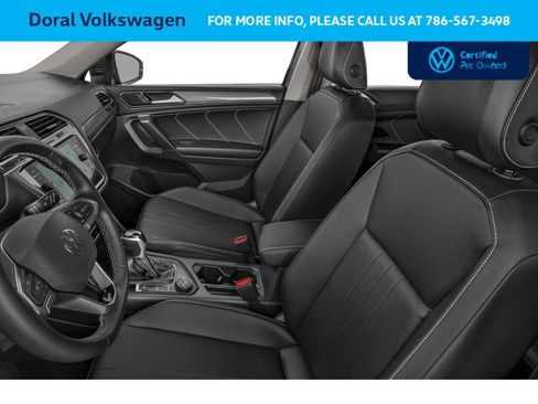 Used 2022 Volkswagen Tiguan SE w/ Panoramic Sunroof Package FWD image 6