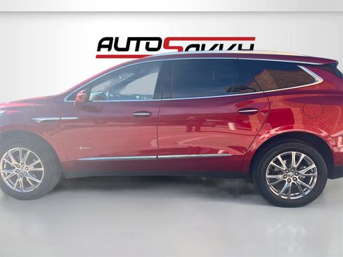 Used 2024 Buick Enclave Essence w/ Experience Buick Package image 4