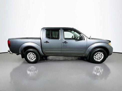 Used 2019 Nissan Frontier SV AWD/4WD image 8