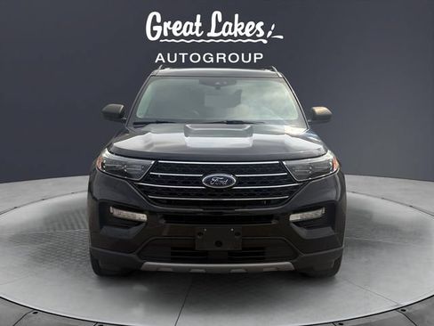 Used 2020 Ford Explorer XLT w/ Equipment Group 202A AWD/4WD image 8