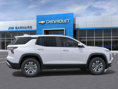 New 2026 Chevrolet Equinox LT AWD/4WD image 5