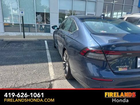 Used 2025 Honda Accord Touring image 4