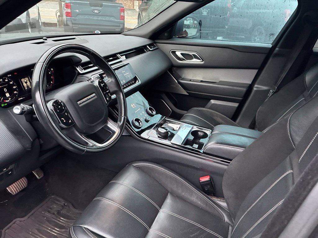 Used 2018 Land Rover Range Rover Velar R-Dynamic SE AWD/4WD image 21