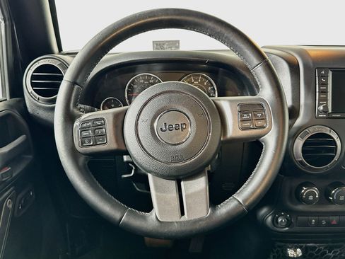 Used 2017 Jeep Wrangler Unlimited Sport AWD/4WD image 18