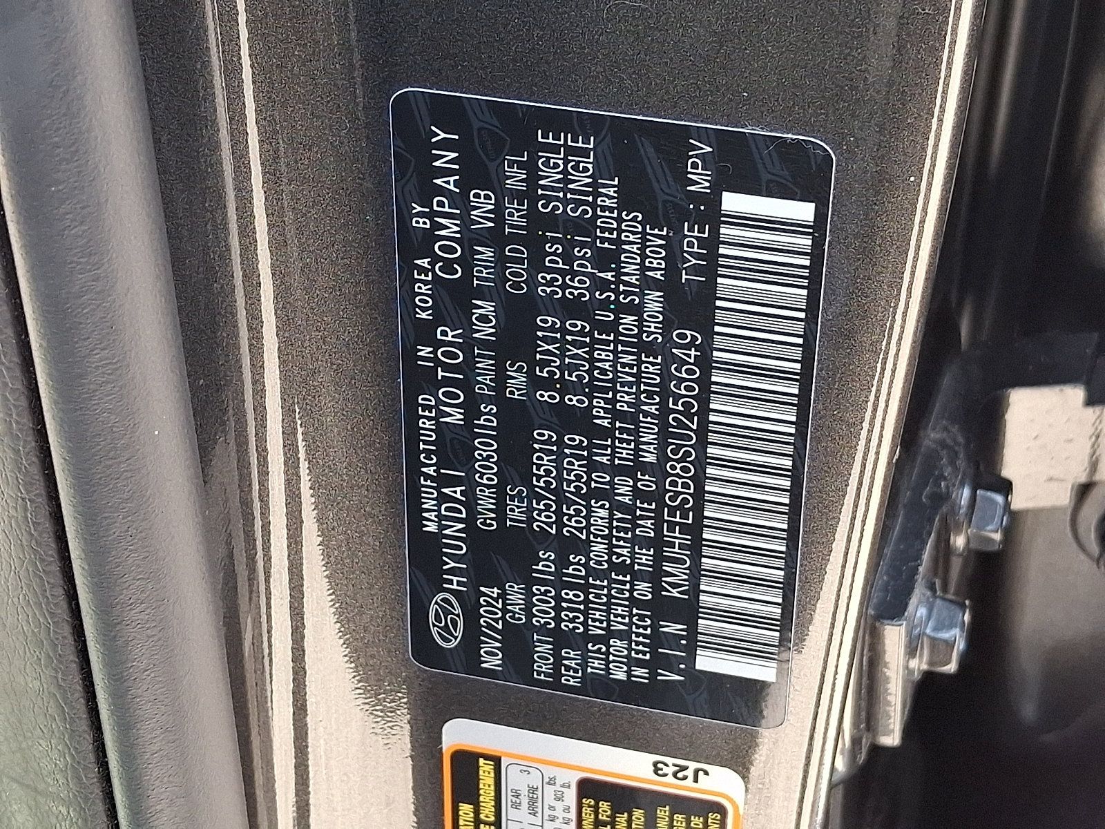 Certified 2025 Genesis GV80 2.5T Standard AWD/4WD image 27