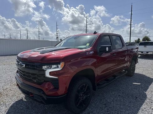 New 2026 Chevrolet Silverado 1500 LT Trail Boss w/ LT Trail Boss Premium Package AWD/4WD image 3