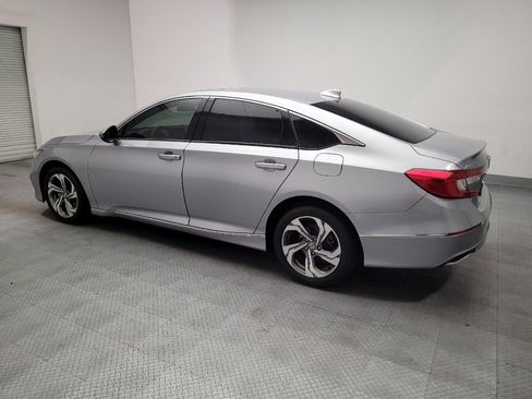 Used 2018 Honda Accord EX image 3