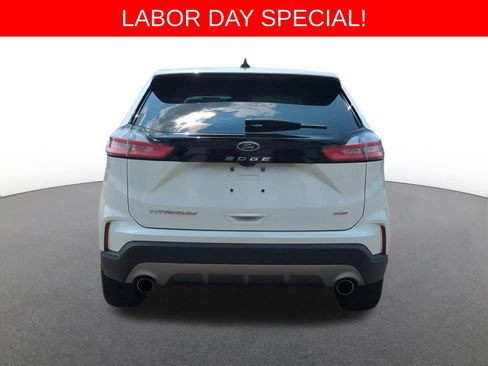 Used 2022 Ford Edge Titanium w/ Equipment Group 301A AWD/4WD image 5