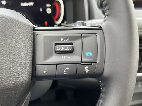 New 2026 Nissan Rogue Platinum image 23