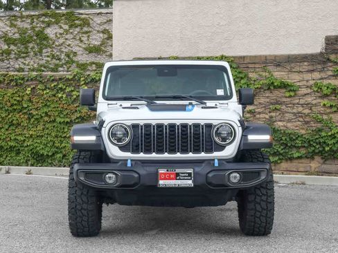 Used 2024 Jeep Wrangler Unlimited Rubicon 4xe AWD/4WD image 2
