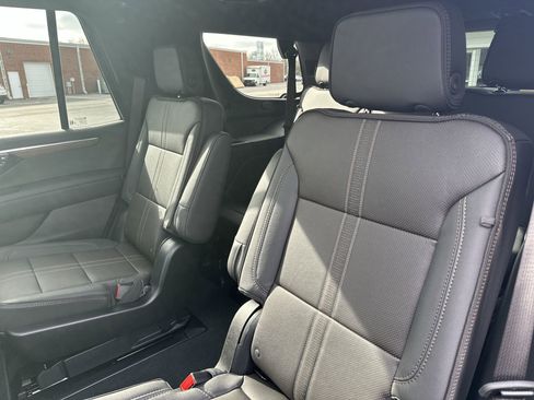 Certified 2025 Chevrolet Tahoe High Country image 22