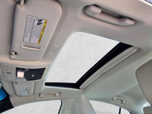 Used 2025 Lexus ES 350 w/ Premium Package FWD image 12