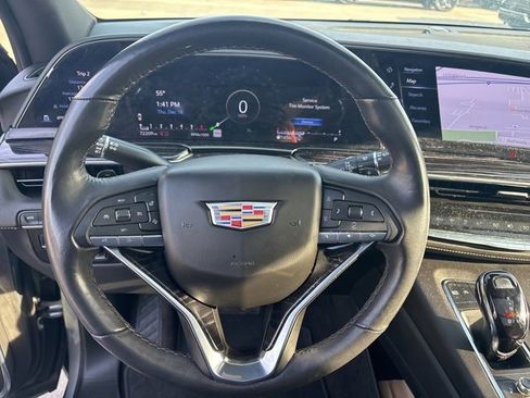 Used 2023 Cadillac Escalade ESV Sport image 7