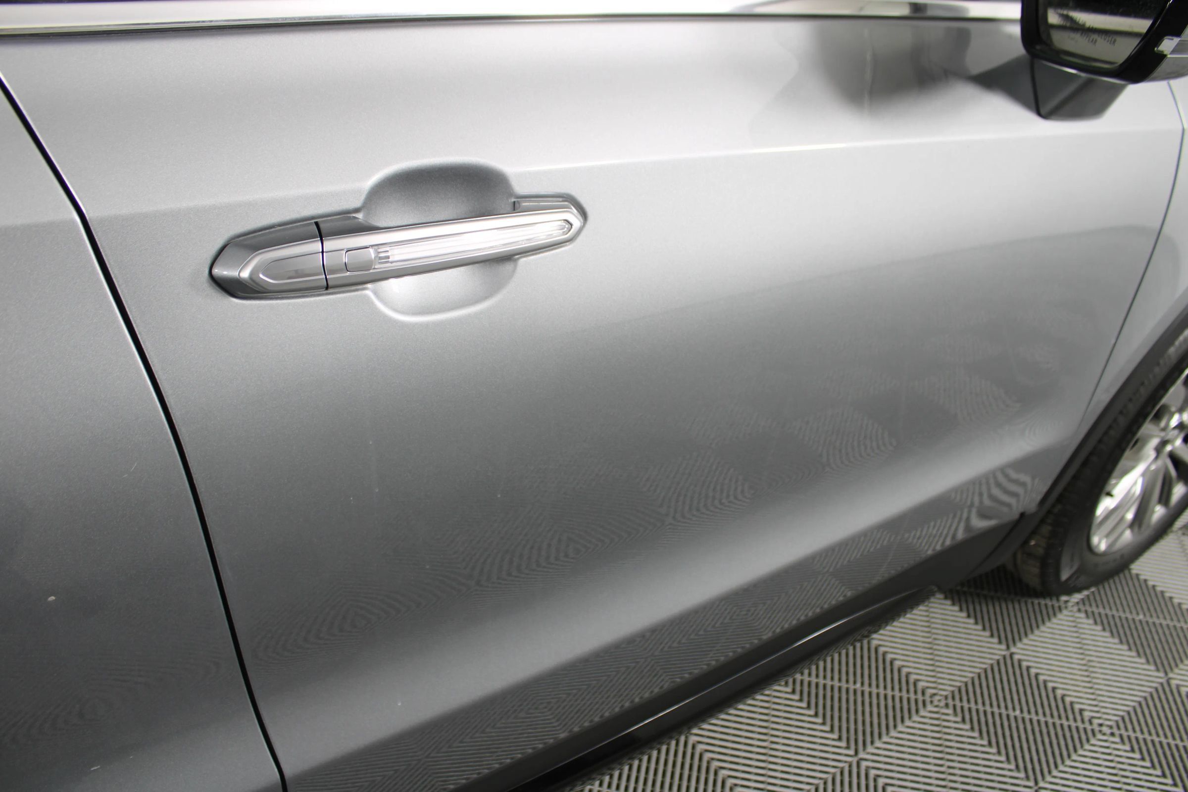 Used 2024 Cadillac XT4 Premium Luxury FWD image 34