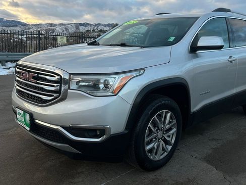 Used 2019 GMC Acadia SLE image 18