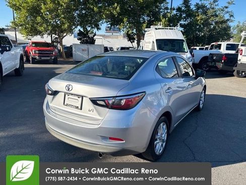 Used 2017 Toyota Yaris iA FWD image 8